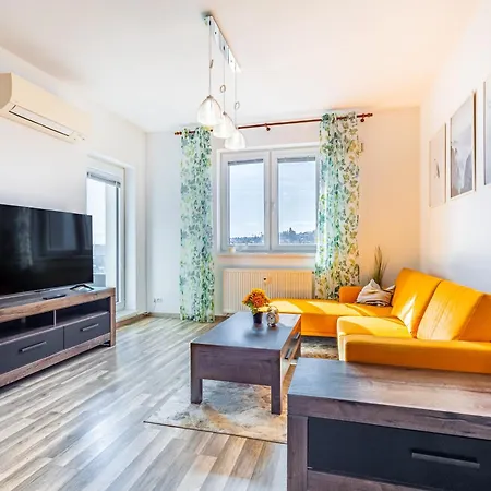 Adm - Premiere Sky - Free Parking Garage Apartment *