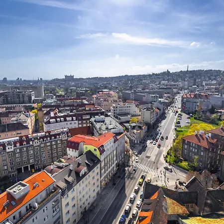 Adm - Premiere Sky - Free Parking Garage Pressburg